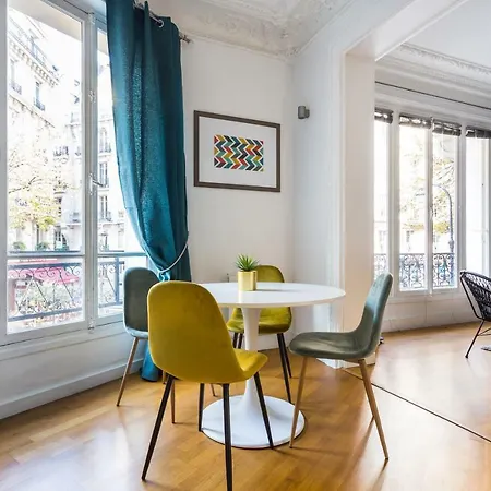 Cmg Auteuil Mozart 1 * Paris